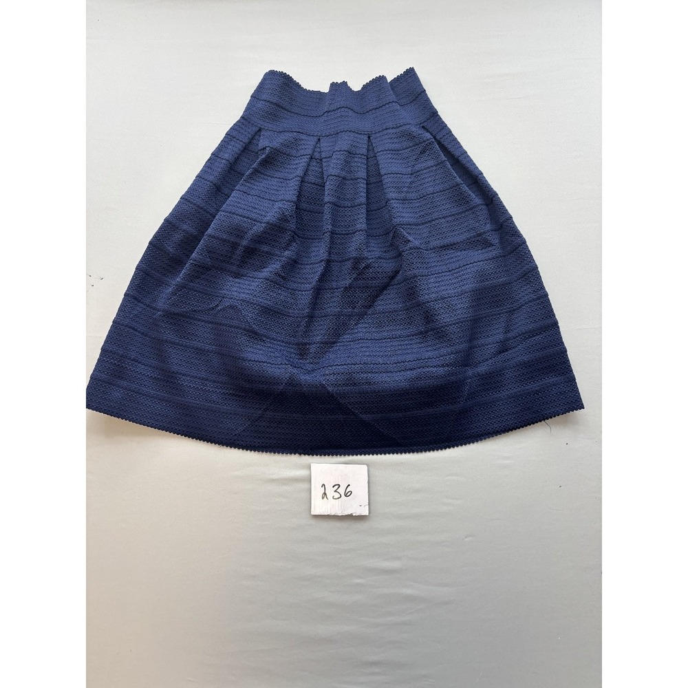 New York & Company 7th Avenue Navy Blue Textured Knit A-Line Pleated Skirt XS
